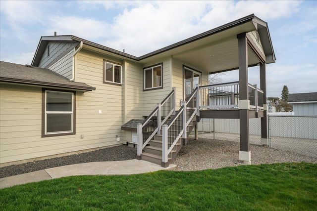 1214 S Progress Rd, Spokane Valley, WA 99037