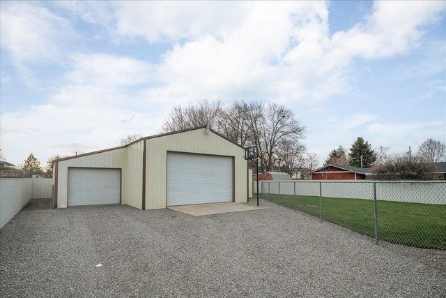 1214 S Progress Rd, Spokane Valley, WA 99037