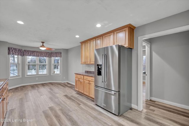 12108 Sentimental Ln, Louisville, KY 40229