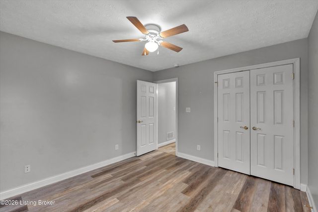 12108 Sentimental Ln, Louisville, KY 40229