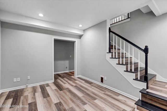 12108 Sentimental Ln, Louisville, KY 40229