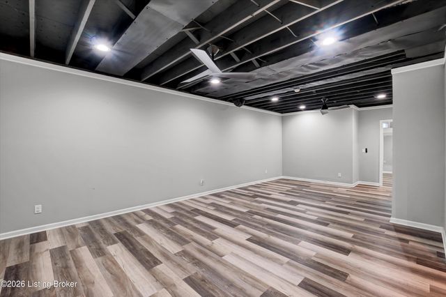 12108 Sentimental Ln, Louisville, KY 40229