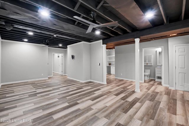 12108 Sentimental Ln, Louisville, KY 40229