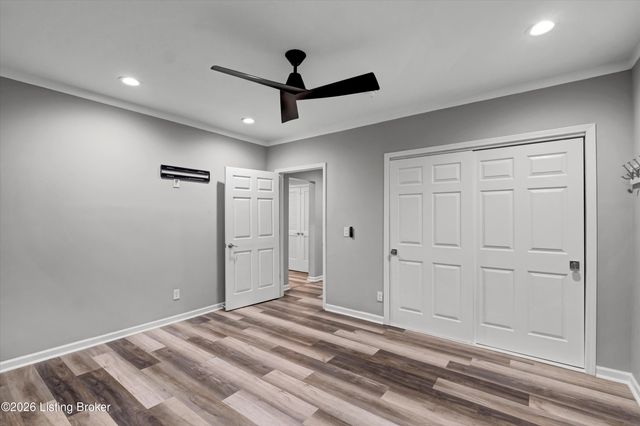 12108 Sentimental Ln, Louisville, KY 40229