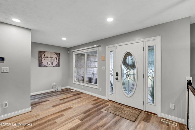 12108 Sentimental Ln, Louisville, KY 40229