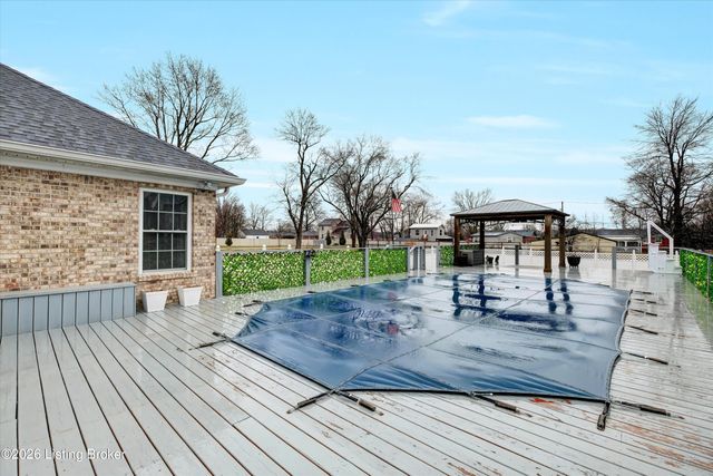 12108 Sentimental Ln, Louisville, KY 40229