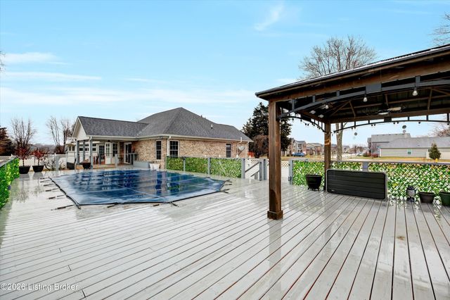 12108 Sentimental Ln, Louisville, KY 40229