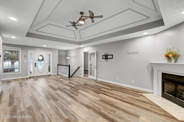 12108 Sentimental Ln, Louisville, KY 40229