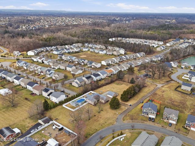 12108 Sentimental Ln, Louisville, KY 40229