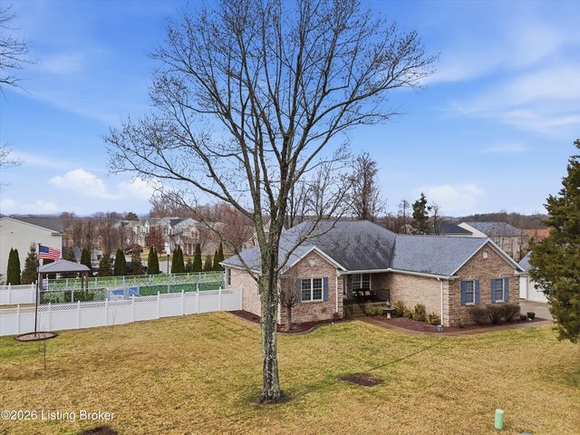 12108 Sentimental Ln, Louisville, KY 40229