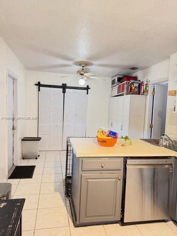 9770 SW 210th St, Cutler Bay, FL 33189