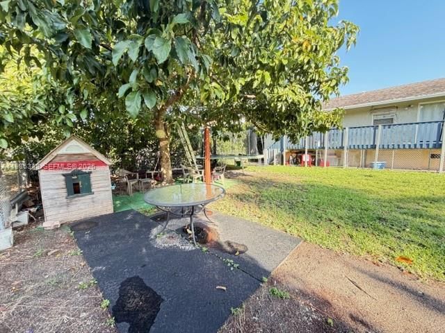 9770 SW 210th St, Cutler Bay, FL 33189