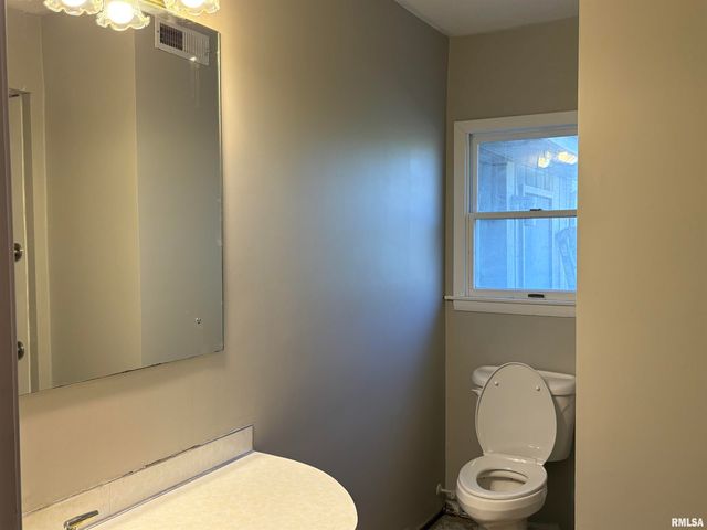 1010 Steven Lane, Murphysboro, IL 62966