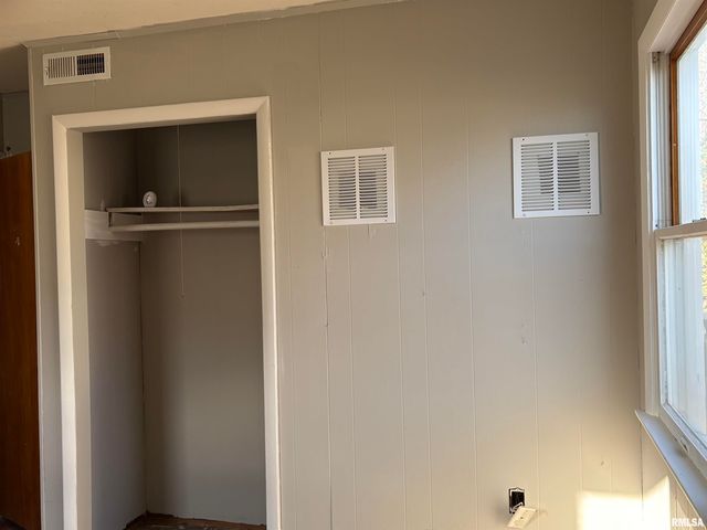 1010 Steven Lane, Murphysboro, IL 62966