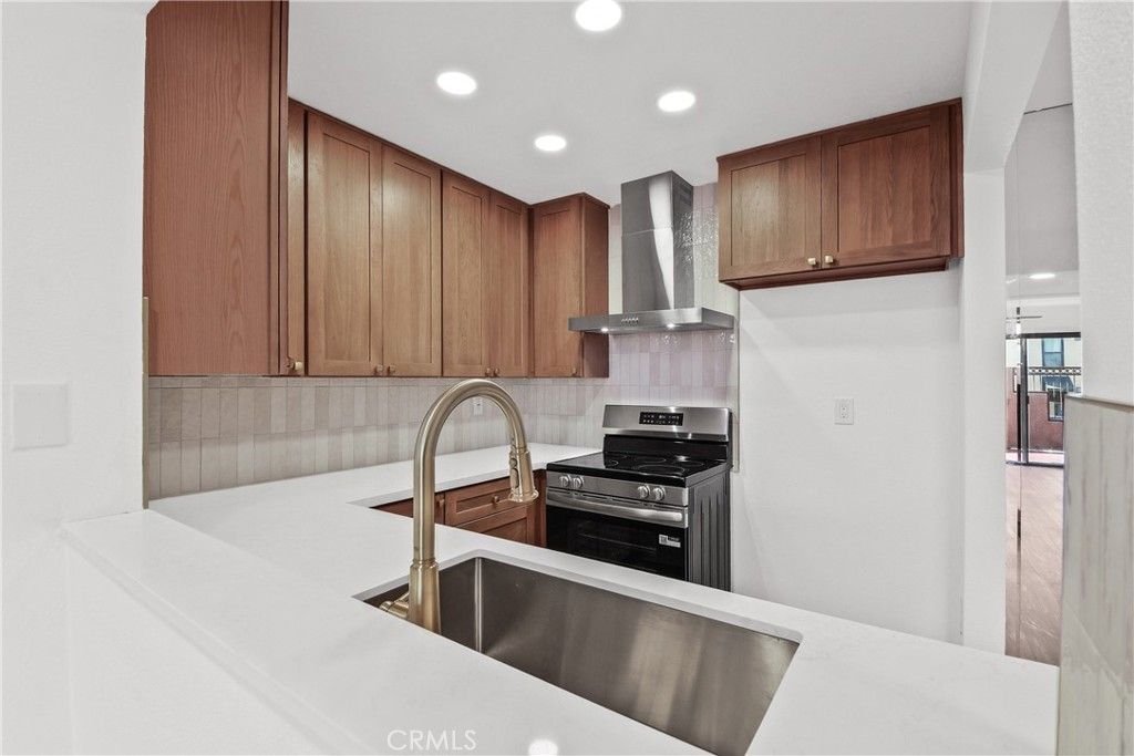 25761 Le Parc 9, Lake Forest, CA 92630 — photo 2