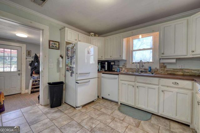 760 Kingtown Street, Blue Ridge, GA 30513