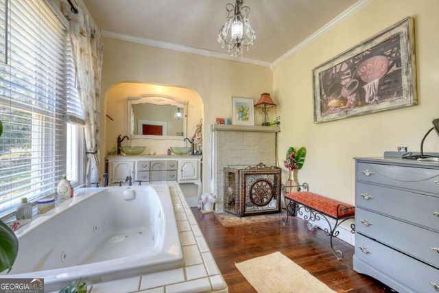 760 Kingtown Street, Blue Ridge, GA 30513