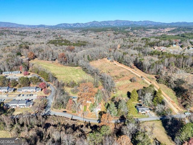 760 Kingtown Street, Blue Ridge, GA 30513