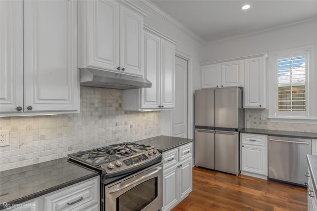 1940 Shaded Willow Lane, Shreveport, LA 71106