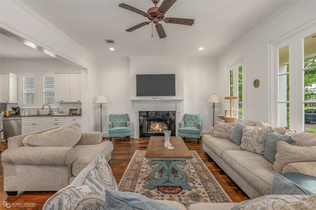 1940 Shaded Willow Lane, Shreveport, LA 71106