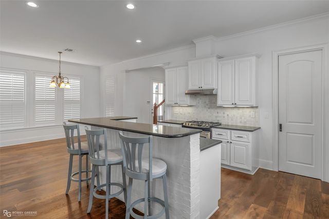 1940 Shaded Willow Lane, Shreveport, LA 71106