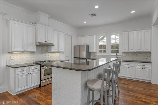 1940 Shaded Willow Lane, Shreveport, LA 71106