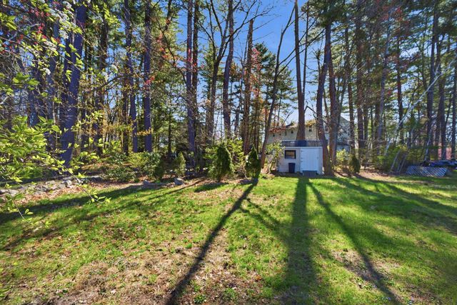 31 Page Rd Trlr 14, Litchfield, NH 03052