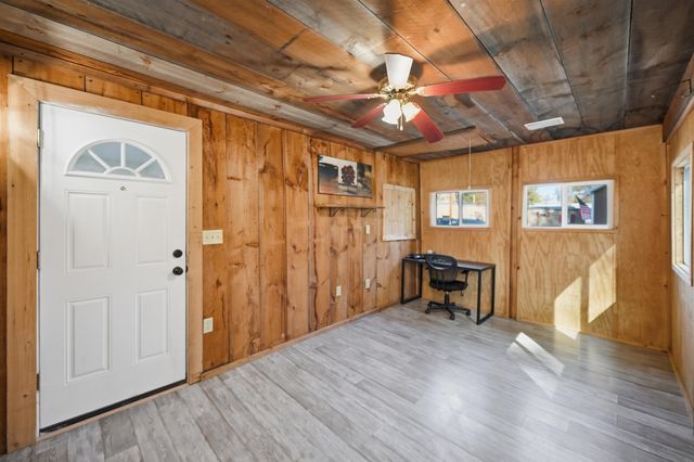 31 Page Rd Trlr 14, Litchfield, NH 03052