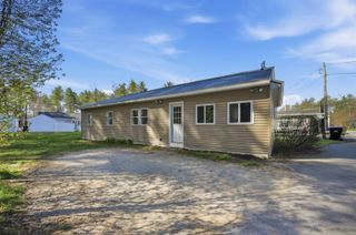 31 Page Rd Trlr 14, Litchfield, NH 03052