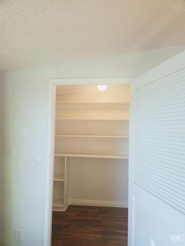 13920 Thunderbird Drive 007C, Seal Beach, CA 90740