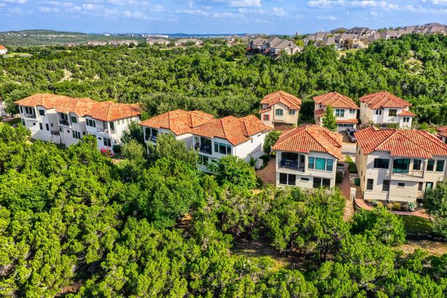 215 Honey Creek CT, Austin, TX 78738