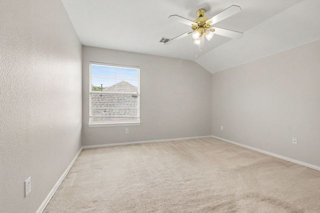 415 Heatherwood Drive, Allen, TX 75002