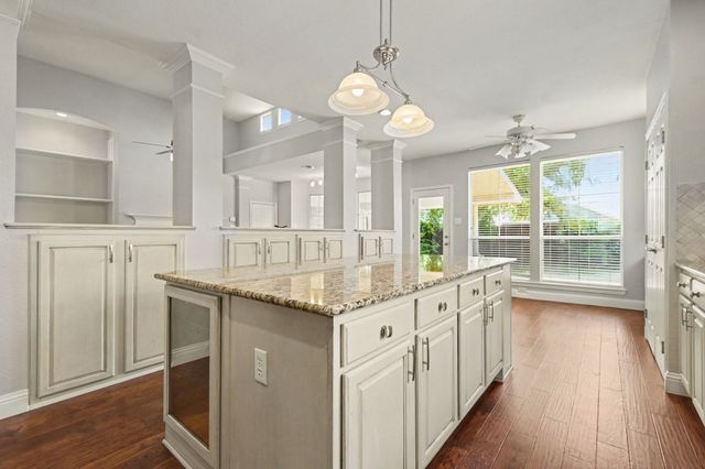 415 Heatherwood Drive, Allen, TX 75002