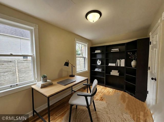 919 Warner Avenue, South Saint Paul, MN 55075