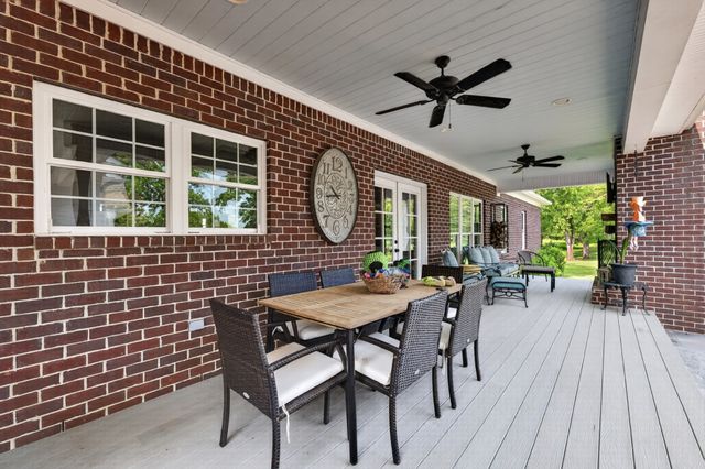 144 Herb Garden Dr, Fayetteville, TN 37334
