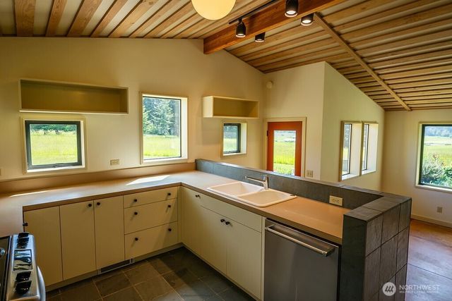 72 Davies Drive, Lopez Island, WA 98261
