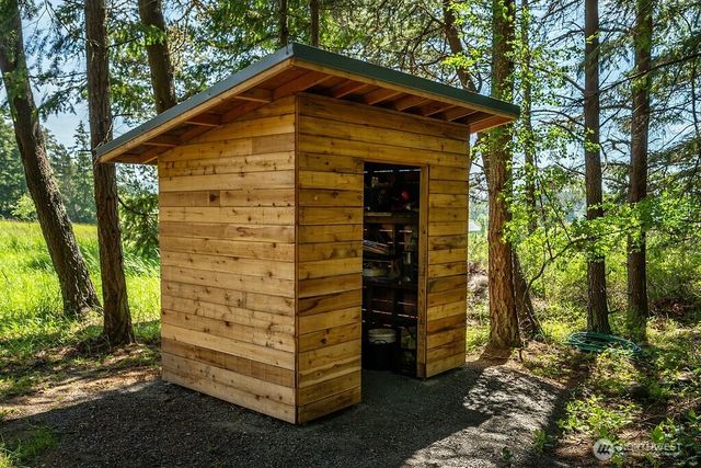 72 Davies Drive, Lopez Island, WA 98261