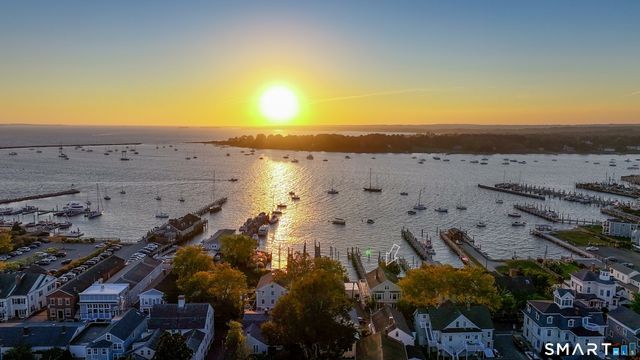 88 Water Street, Stonington, CT 06378