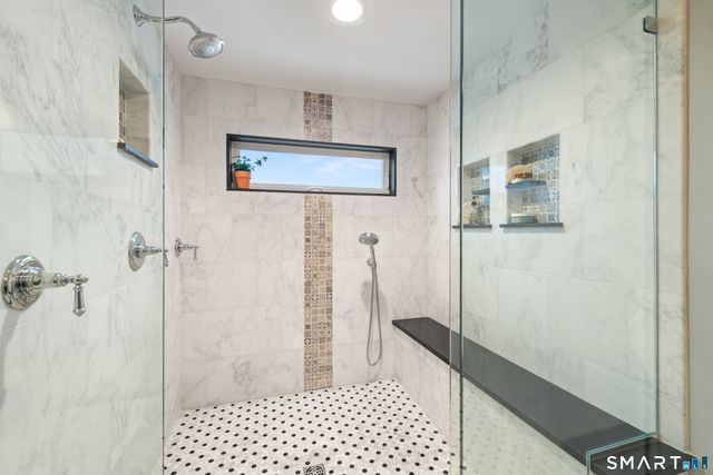 88 Water Street, Stonington, CT 06378