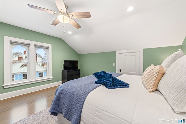 88 Water Street, Stonington, CT 06378