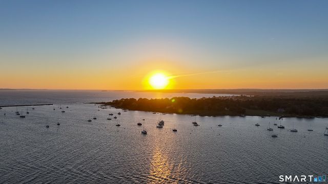 88 Water Street, Stonington, CT 06378