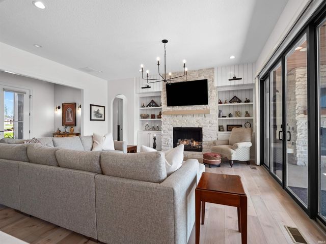 1397 Cascata Trail, Huntertown, IN 46748