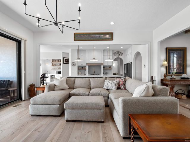 1397 Cascata Trail, Huntertown, IN 46748