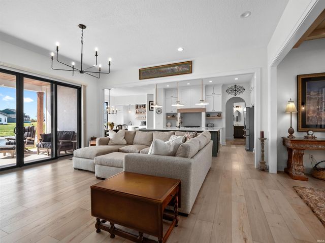 1397 Cascata Trail, Huntertown, IN 46748