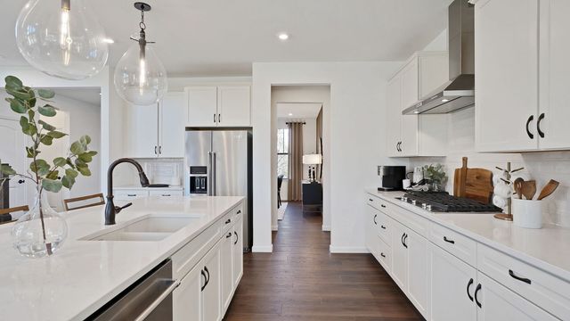 1675 Landy Lane, Deerfield, IL 60015