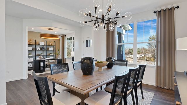 1675 Landy Lane, Deerfield, IL 60015