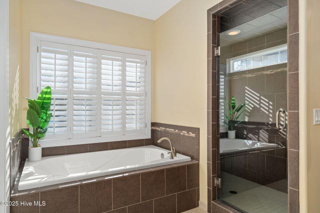 1334 Hydrangea Court, Leland, NC 28451