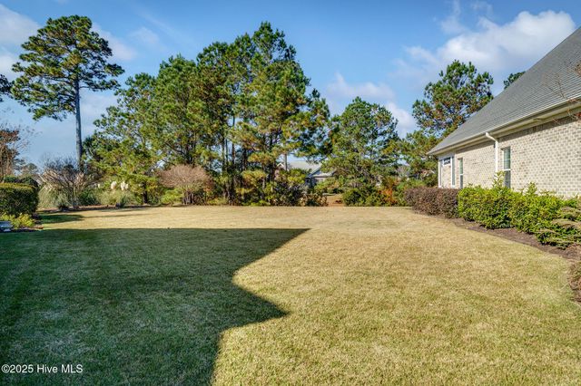 1334 Hydrangea Court, Leland, NC 28451