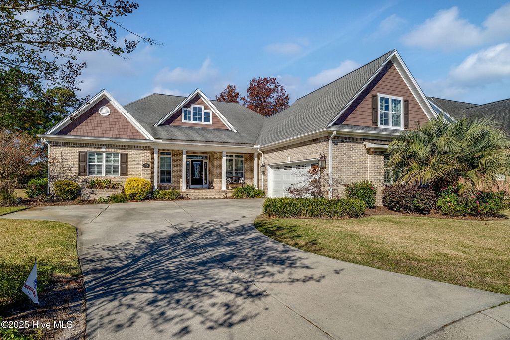 1334 Hydrangea Court, Leland, NC 28451