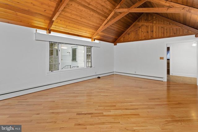 205 CORNWALL AVE, Trenton, NJ 08618